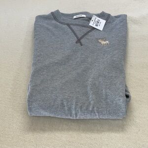 NWT boys long sleeve Abercrombie t-shirt